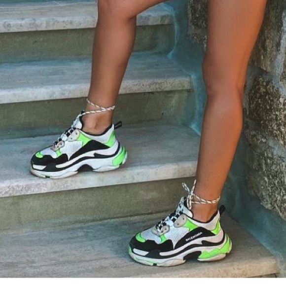 Balanciaga Shows only worn once - Picture 2 of 6